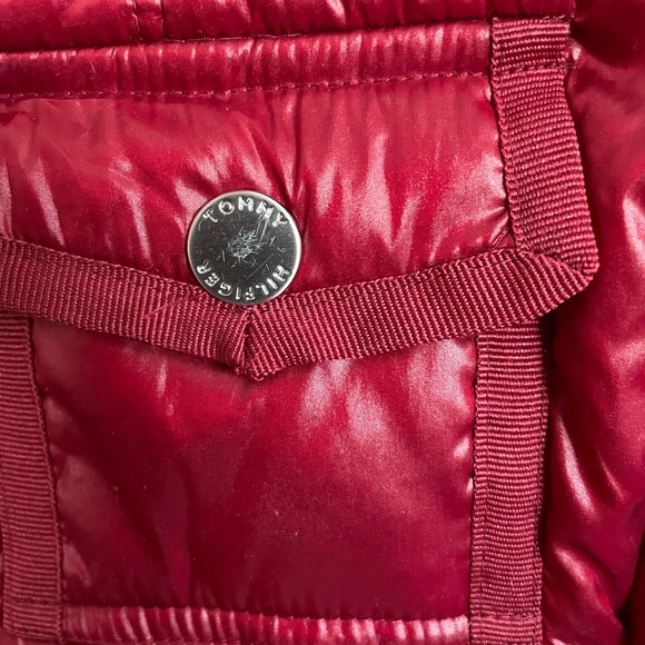 Tommy Hilfiger Puffer Vest - Picture 14 of 16